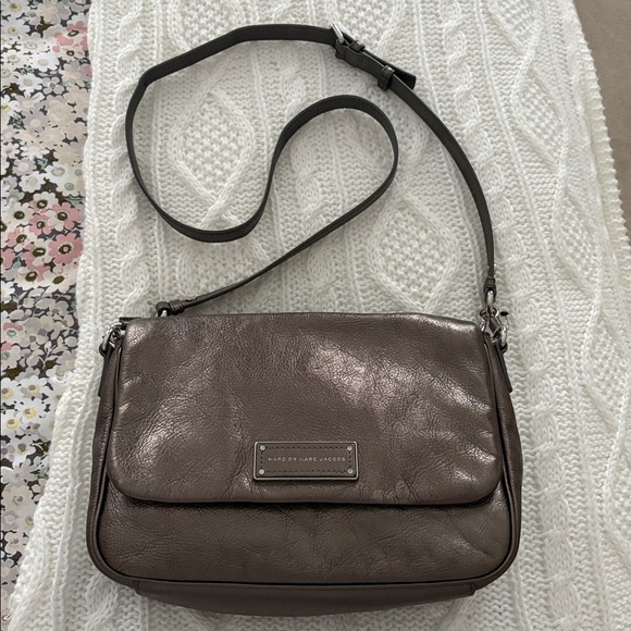 Marc By Marc Jacobs Handbags - Marc By Marc Jacobs Metallic Leather Crossbody Bag